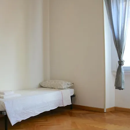 Sant Ambrogio Mansion - Via Olona Apartamento
