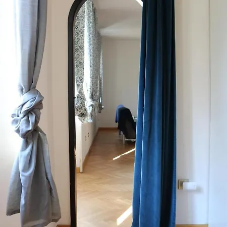 Sant Ambrogio Mansion - Via Olona Apartment *